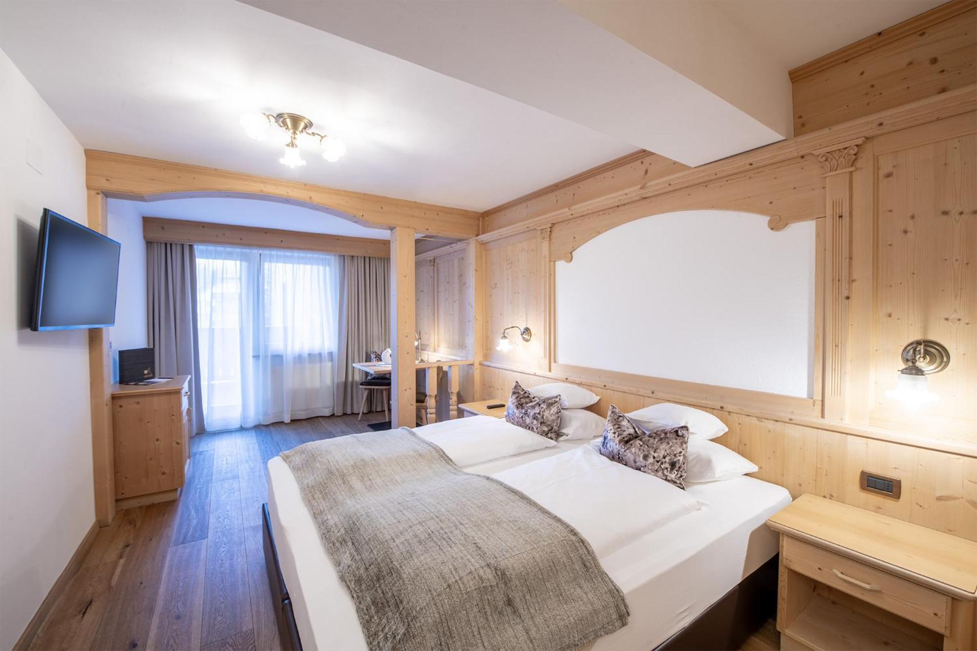 Hotel Arkadia - "Adults Only" Corvara In Badia Eksteriør billede