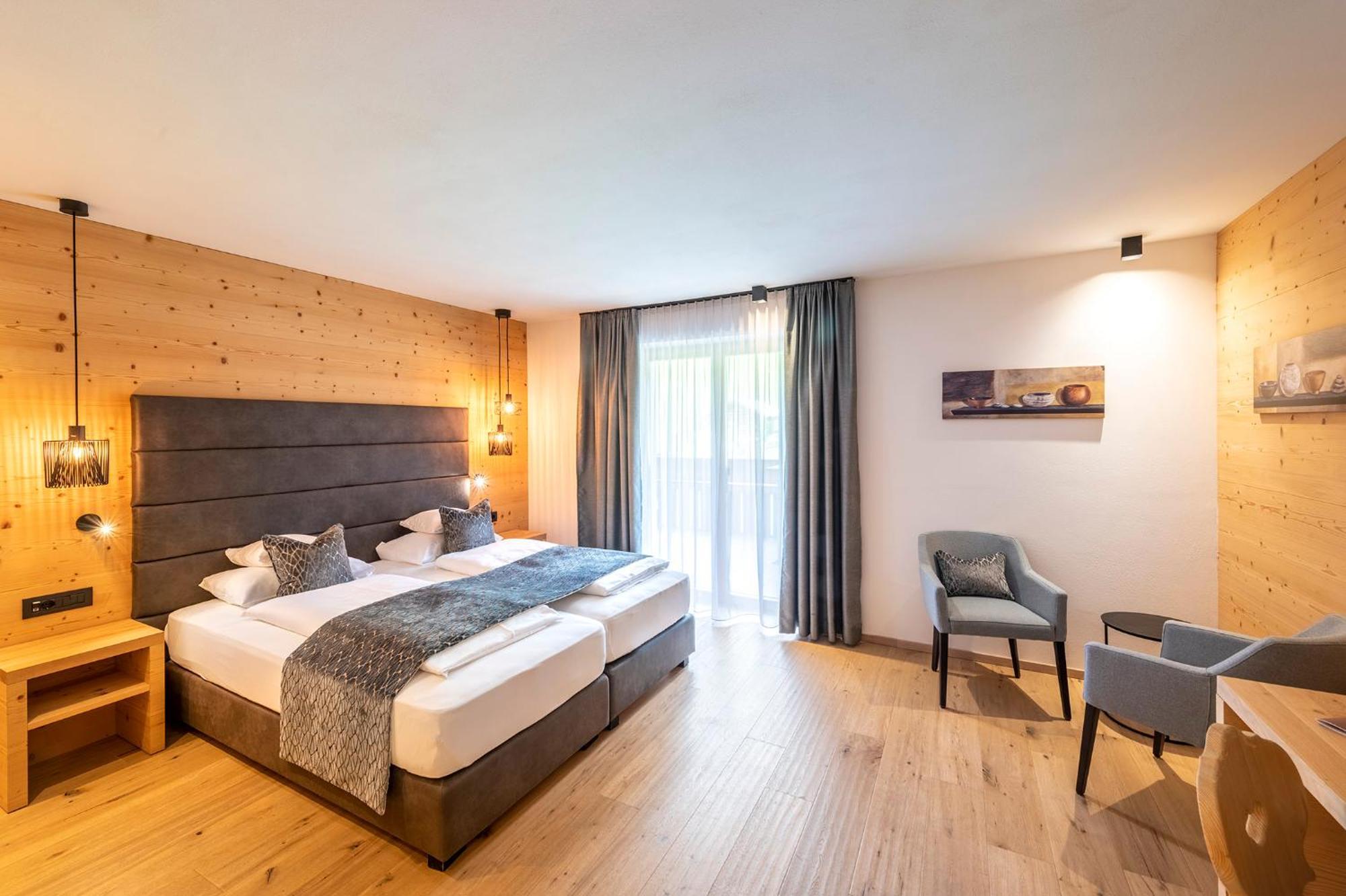Hotel Arkadia - "Adults Only" Corvara In Badia Eksteriør billede